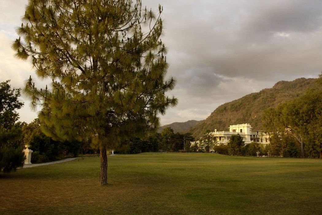 Hotel Ananda In The Himalayas à Rishīkesh Extérieur photo